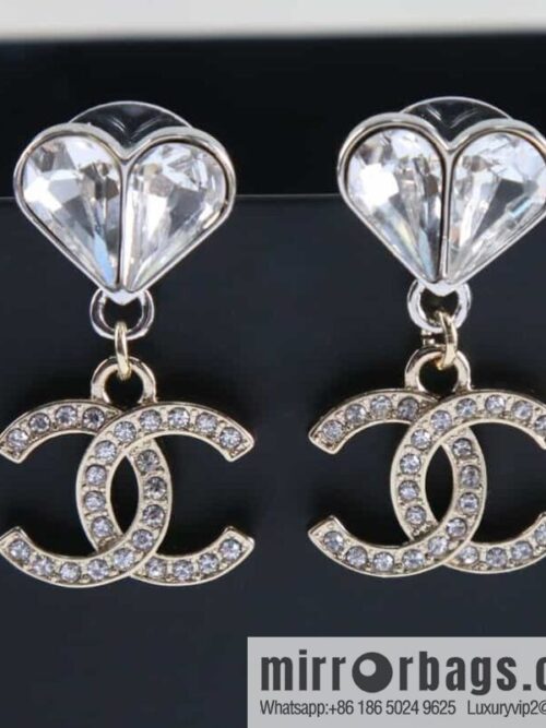 wsxc1684332581377_4-800x800xqd1fe3tiqm171478_20250705213650.jpg New ☑️ Chanel c2 double c full diamond peach heart love stud earrings