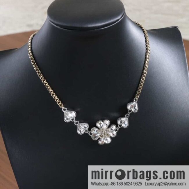 New ☑️ Chanel double c full diamond peach heart love necklace
