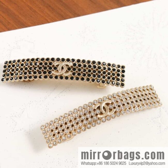 New ☑️ Chanel double c full diamond hairpin hairpin