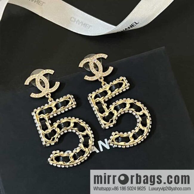 New ☑️ Chanel c2 double c No. 5 black leather rope earrings