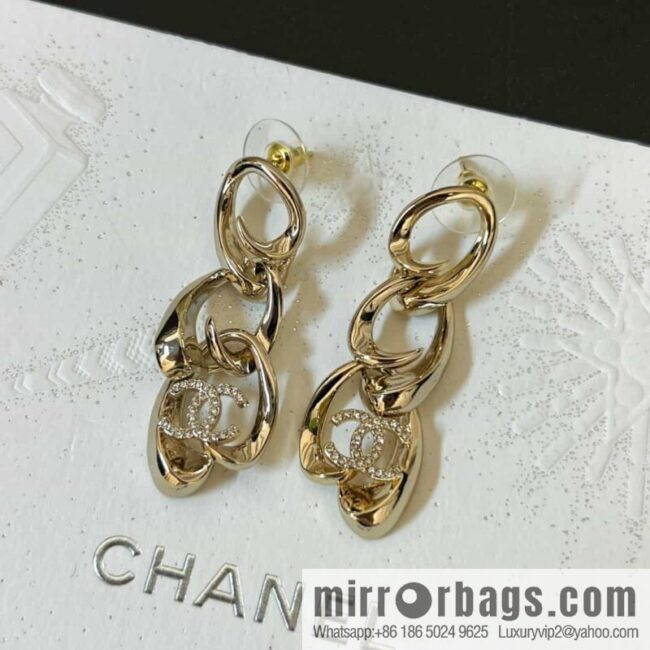 New ☑️ chanel c3 double c hollow oval earrings