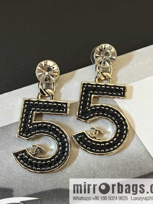 wsxc1685025177330_0-800x8005r0ylshh0x1167795_20250705194038.jpg New ☑️ CHANEL CHANEL c2 double c black leather 5 word five stud earrings