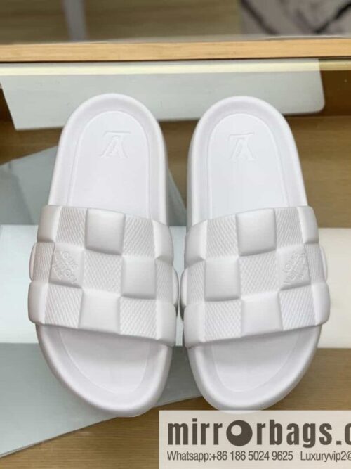 wsxc1685284933609_0-800x800ceooz15e0ur2958_20250715232024.jpg LV/Louis Vuitton features classic monogram printed His & Hers sandals