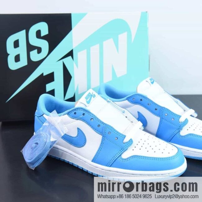 SB x Air Jordan 1 Low \"Carolina Blue\" SB Mixed AJ1 Jordan \"Joint North Carolina Blue and White Low Top\" CJ7891-401