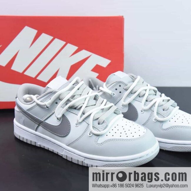Nike Dunk Low SB low-top skate shoes/white gray, straps, customized version