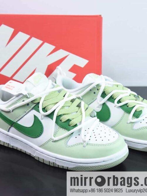 wsxc1685803064668_4-800x8000uwpyz1zla3208853_20250709083106.jpg Nike Dunk Low SB low-top skate shoes/white and light green, customized version