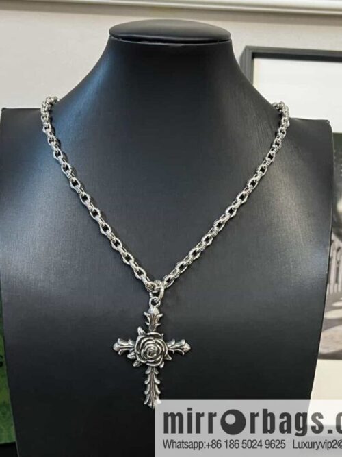 wsxc1686582087978_0-800x8000nve1rimovk163892_20250705174338.jpg New Gucci Gucci Cross Camellia Necklace