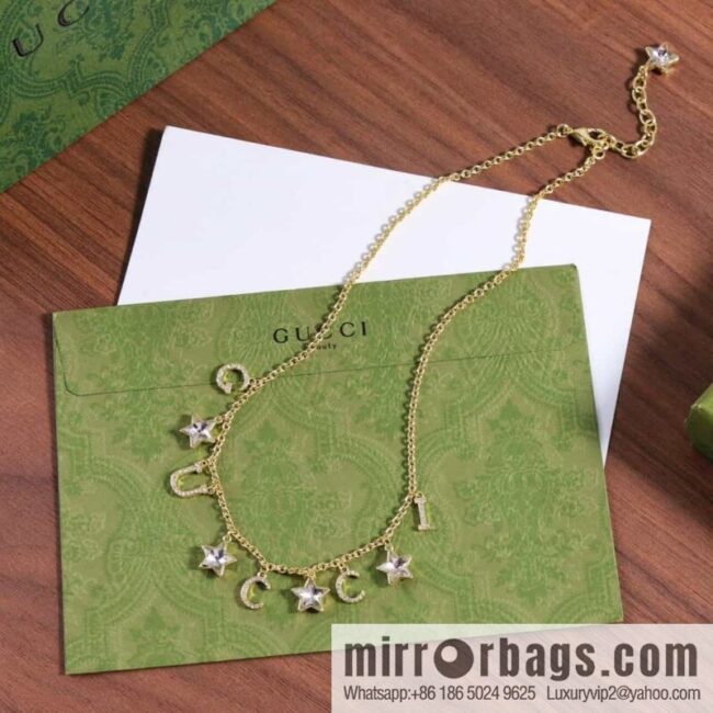 New Gucci Gucci fringed letter star pentagram necklace