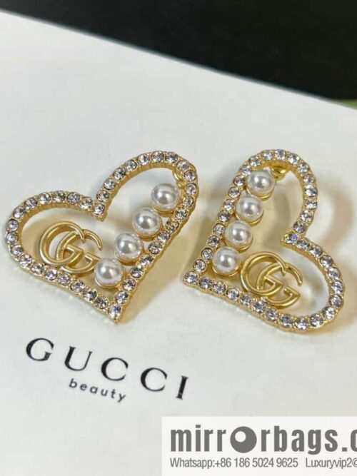 wsxc1686582096054_0-800x8000kujshpyavi163837_20250705174156.jpg New Gucci Gucci double G letter pearl love peach heart stud earrings
