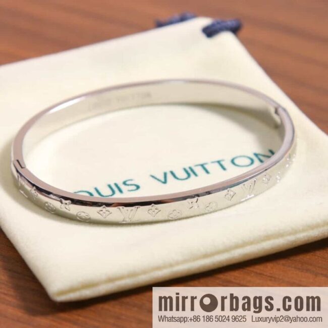 Louis Vuitton Louis Vuitton Medieval Old Flower Glossy Bracelet Bracelet