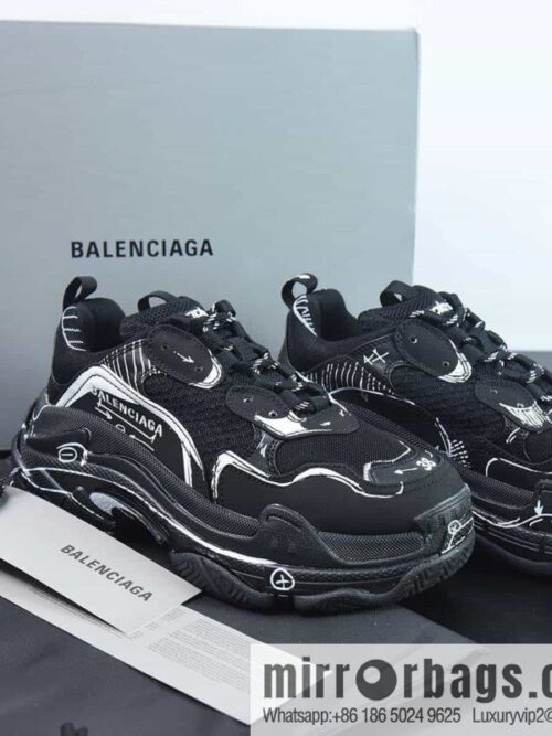wsxc1686582186871_4-800x800declddacm5f208336_20250709081802.jpg Balenciaga, joint model, graffiti printed generation 1.0 Balenciaga Triple S sneakers