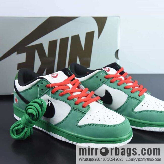 Nike Dunk Low PRO Se white and green low-top sneakers Heineken, joint model, item number: 304292 302