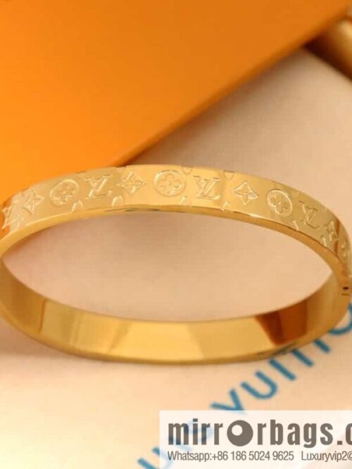 wsxc1686921103032_0-800x800bfaju5bn4fr163748_20250705173919.jpg Louis Vuitton Louis Vuitton medieval gold old pattern bracelet bracelet