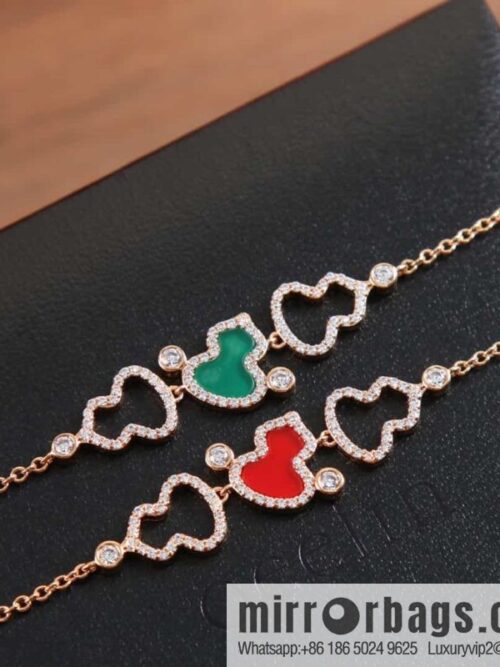 wsxc1687014032846_4-800x800zqgzy3d1xrw163680_20250705173715.jpg Qeelin unicorn hollow full diamond agate malachite necklace