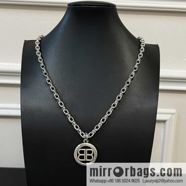 New Balenciaga BALENCIAGA round hollow letter necklace