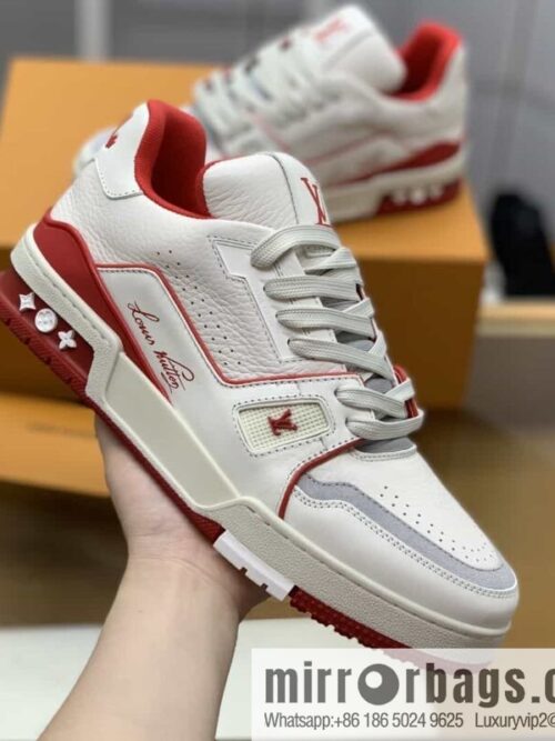 wsxc1687272820646_4-800x800zofj1xi0l3u204705_20250709064228.jpg LV Louis Vuitton uses white calfskin to make His & Hers sports and leisure shoes