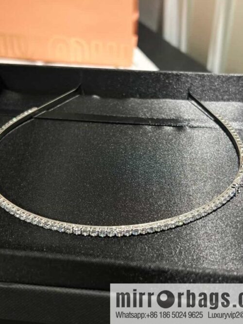 wsxc1687353588630_4-800x800etw41jxbqja163450_20250705173007.jpg New ❗️ MIUMIU headband