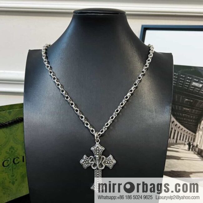 New Gucci gucci cross cobra necklace