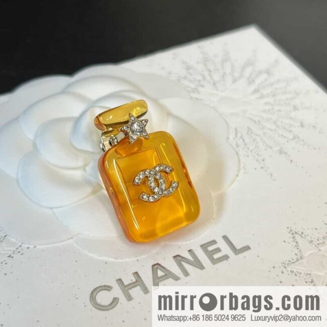 New ☑️ Chanel double c acrylic perfume bottle brooch