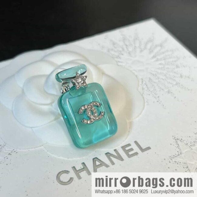 New ☑️ Chanel double c acrylic perfume bottle brooch