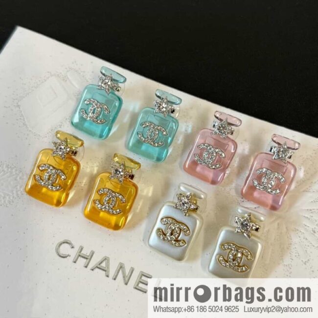 New ☑️ Chanel double c acrylic perfume bottle stud earrings
