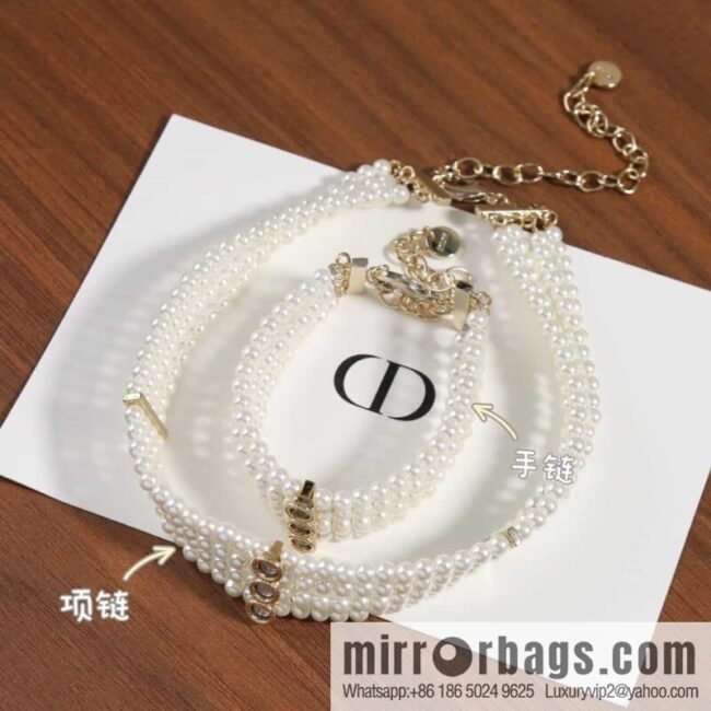 wsxc1687790329859_0-800x800it0ugkofuwv163091_20250705171752.jpg New ☑️ Dior 4-layer pearl necklace, bracelet