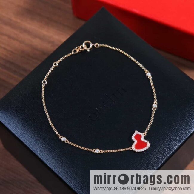 Qeelin Petite Wulu Rose Gold Diamond and Agate Bracelet