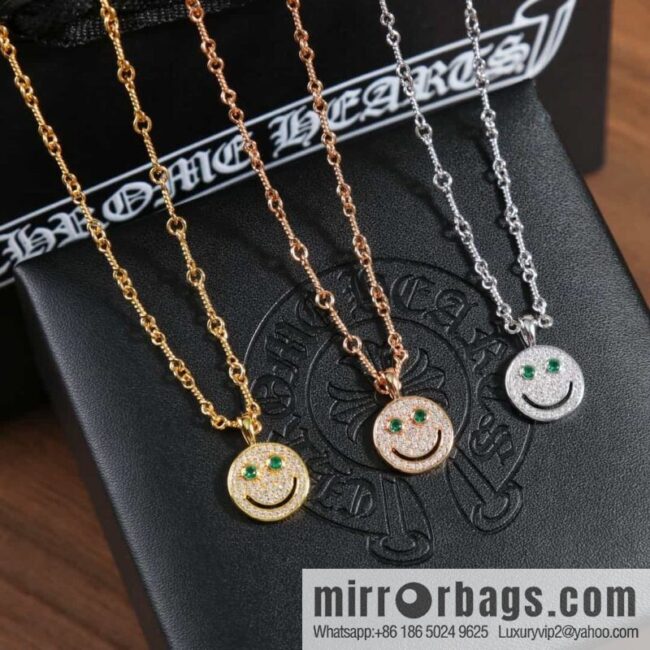 New Croxin Smile Smiley Necklace