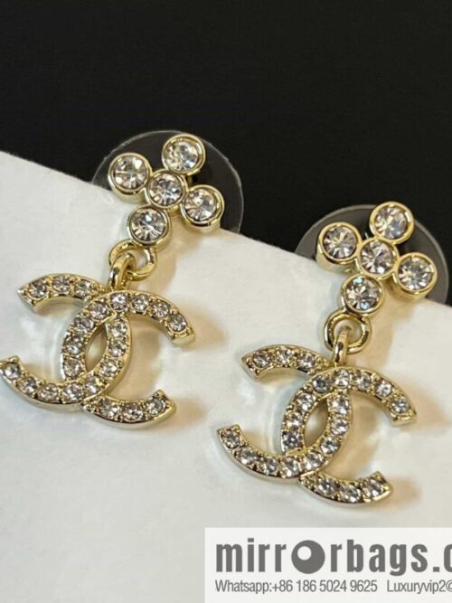 wsxc1688479155292_0-800x800ujmzqhzvbev158555_20250705140852.jpg New ☑️ chanel c2 double c gold flower stud earrings