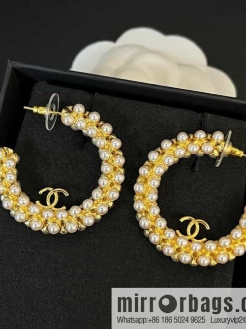 wsxc1688479163714_0-800x800mvs0dkmhcbo158500_20250705140705.jpg New ☑️ Chanel semi-round double c pearl stud earrings