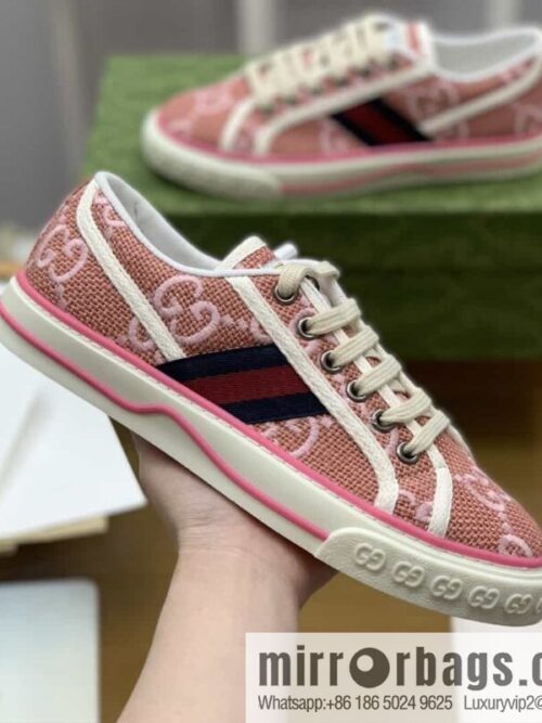 wsxc1688566223838_4-800x800rozqbhyrs1j200708_20250709045457.jpg Gucci Gucci G Replica Luxury Handbag 1977 Women\'s Canvas Shoes