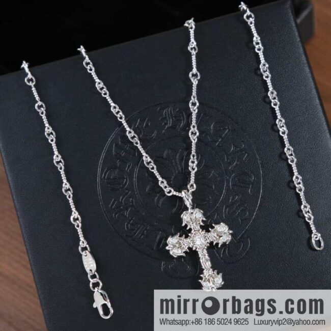 New Croxin Cross Flame Necklace