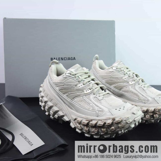 BALENCIAGA Defender Rubber Platform Sneakers Defender Series Low Tank Balenciaga Tire Old, Dirty Shoes