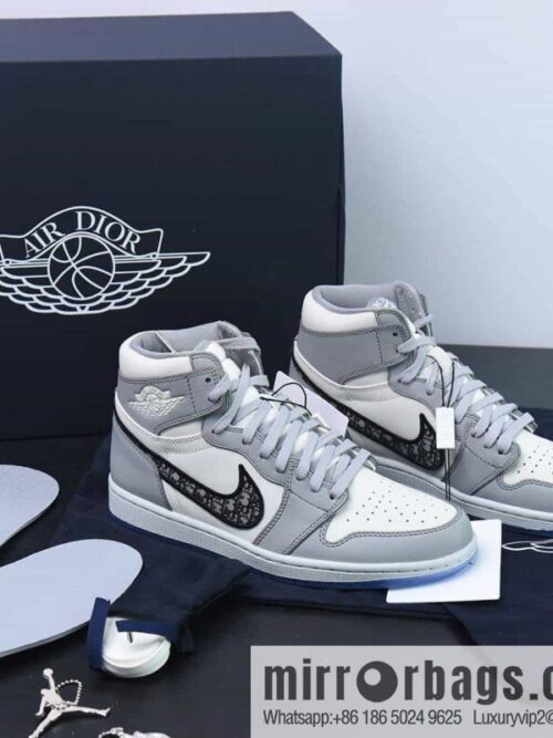 wsxc1689172101553_4-800x8002ql0nuhvtic197494_20250709032359.jpg Dior X Air jordanan high OG sneakers Part Number: CN8607-002