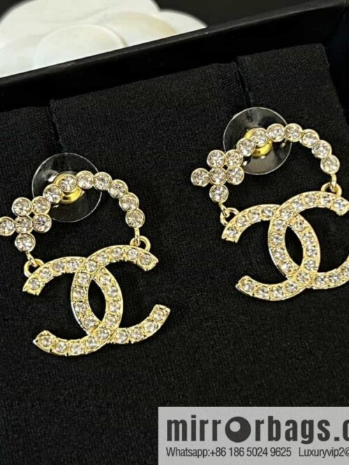 wsxc1689520182010_0-800x8000ob3i2ohjb5158176_20250705135721.jpg New ☑️ chanel c2 double c gold flower stud earrings