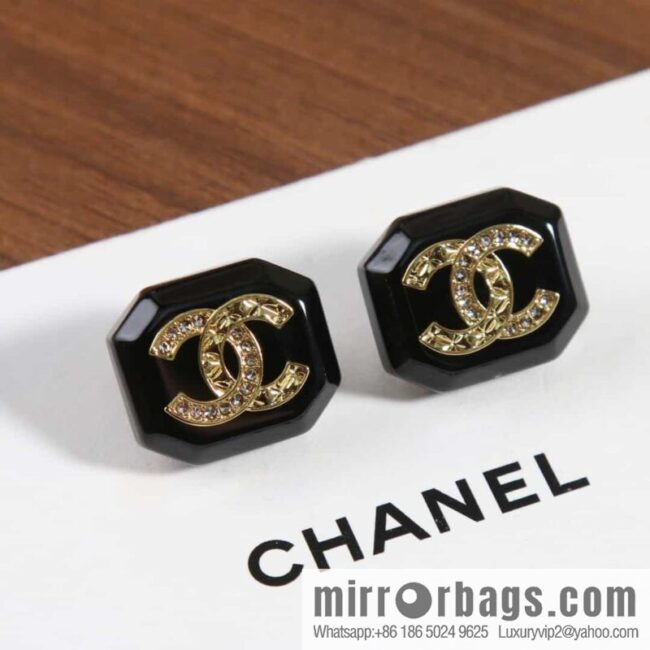 New ☑️ Chanel C1 double c octagonal acrylic stud earrings