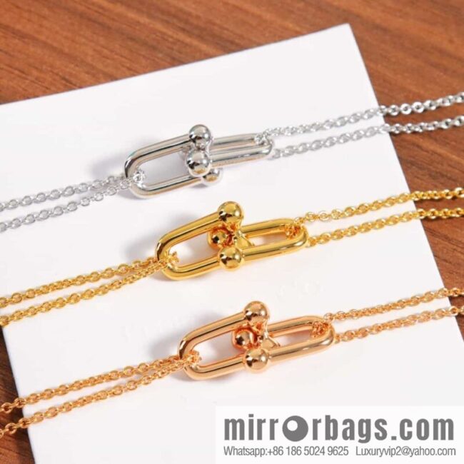 New ☑️ Tiffany & Co. Tiffany HardWear Double Ring Horseshoe Buckle Necklace