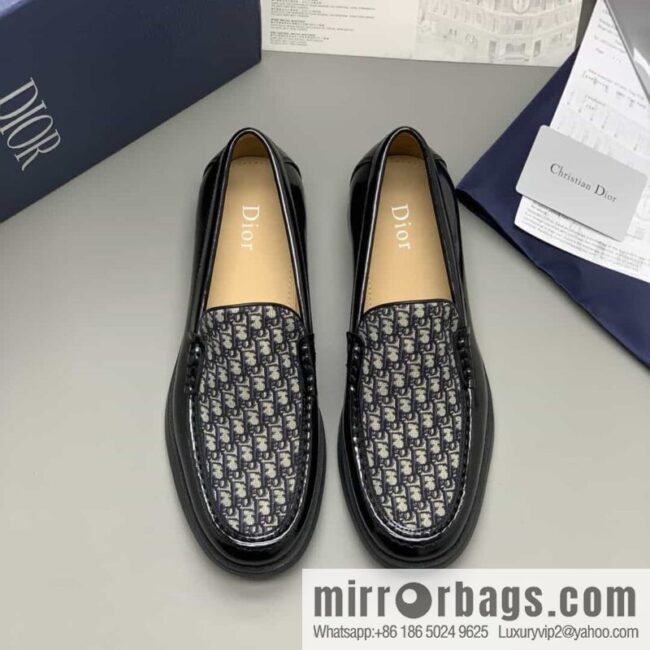 wsxc1690036667030_0-800x800okiz2yj4i5y193866_20250709013417.jpg Dior men\'s loafers crafted in black smooth cow leather (fabric)