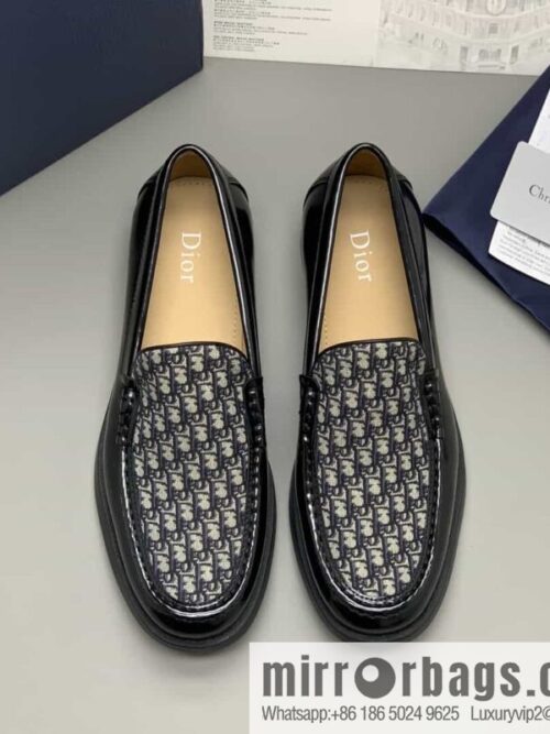 wsxc1690036667030_0-800x800okiz2yj4i5y193866_20250709013417.jpg Dior men\'s loafers crafted in black smooth cow leather (fabric)