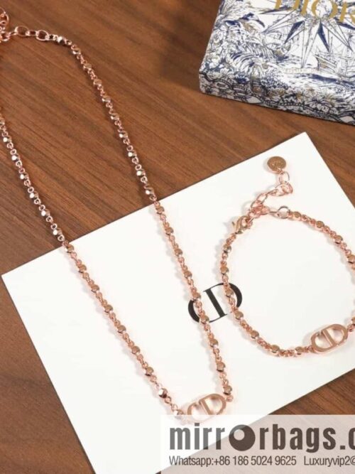 wsxc1690553438024_0-800x80052ojxhx403k157805_20250705134659.jpg New ☑️ Dior rose gold CD necklace, bracelet