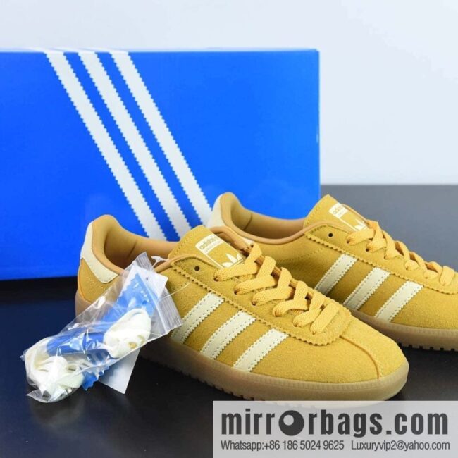 Adidas Adidas Originals Bermuda Trainers Bermuda Series Classic Vintage German Training Style Casual Sports Board Shoes \"Reverse Velvet Earthy Rice White Raw Rubber Bottom\" Item Number: ID4574