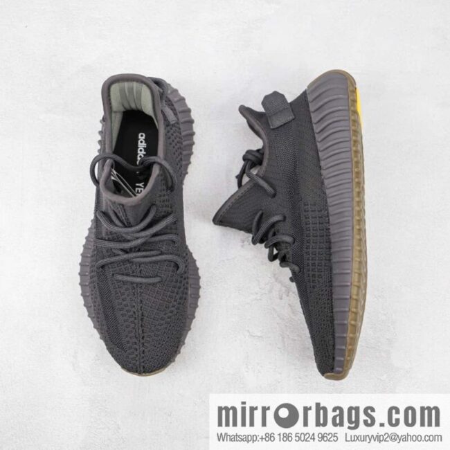 wsxc1690985197860_0-800x800kz1heg22eys192889_20250709010723.jpg Coconut 350 V2 BASF Yeezy Boost 350 V2 Black Raw Gum, Angel Sneakers