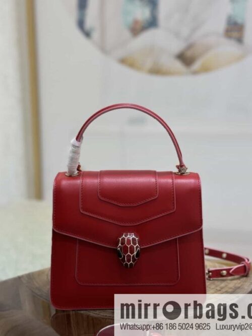 [Bvlgari] Bulgari counter hot-selling Serpenti Forever wrist organ bag model number: 38329