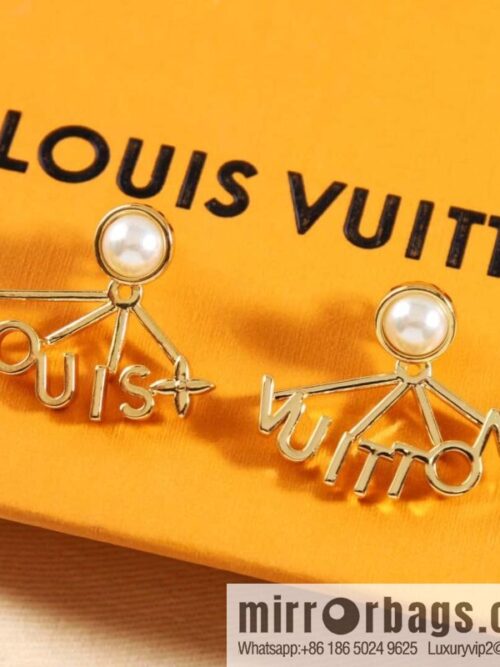 wsxc1691334271445_0-800x800awn2jtlo5wk153649_20250705103737.jpg Louis Vuitton lv spelling fan letter stud earrings
