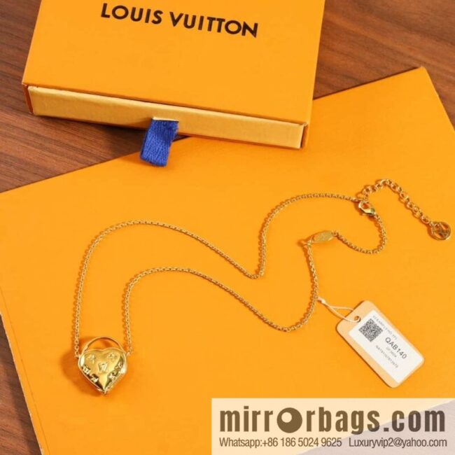 Louis Vuitton Louis Vuitton IV Gold Peach Heart Love ❤️ Necklace