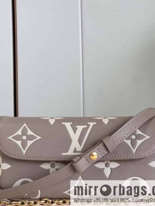 LV M82211 Wallet On Chain Ivy