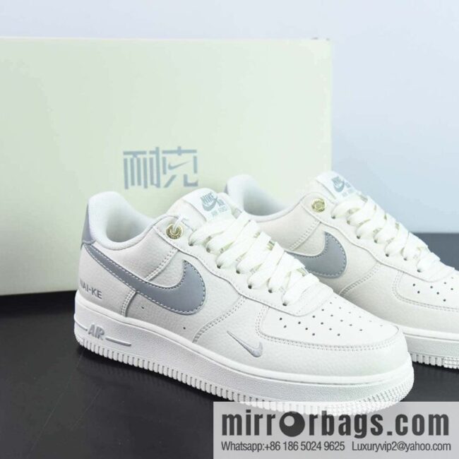 Nike Air Force 1 Low Air Force One low-top sports shoes white gray 3M reflective version NAI-KE letter printed item number: NK0621-977