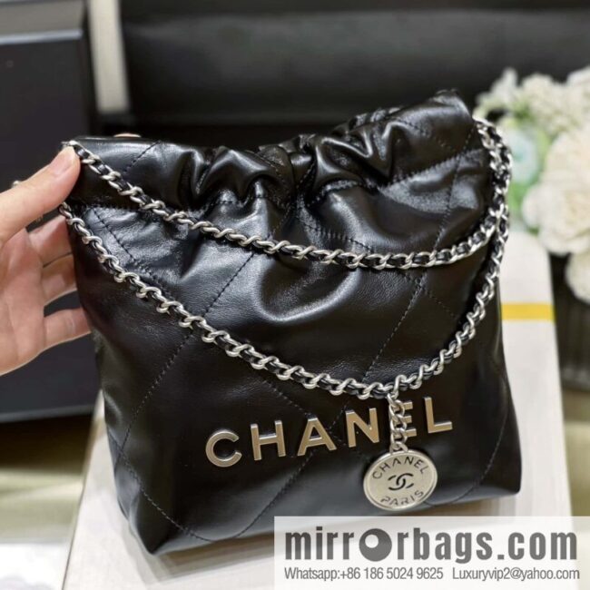 wsxc1691682152737_1-800x8000dnyhav5qly79438_20250719074525.jpg CHANEL 23S spring and summer series mini 22 bags AS3980 black