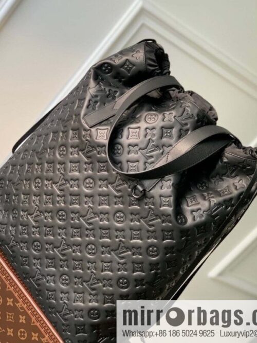 LV M46554 Helmet Bag