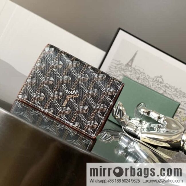 wsxc1692018201075_0-800x8001uoxmd1ayuw78279_20250719073557.jpg Goyard Malhesherbes card clip 7707
